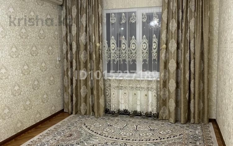 1-бөлмелі пәтер · 50 м² · 11/16 қабат, Алмагүл ш/а. 18, бағасы: 16 млн ₸ в Атырау, мкр. Алмагуль — фото 2