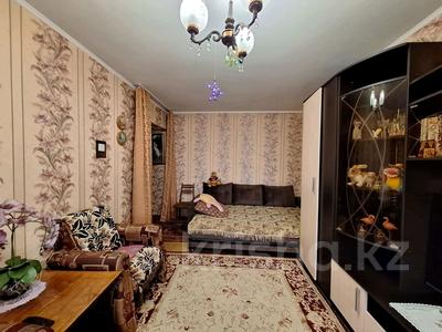 2-комнатная квартира, 43 м², 4/4 этаж, Достык 24 за 14 млн 〒 в Талдыкоргане