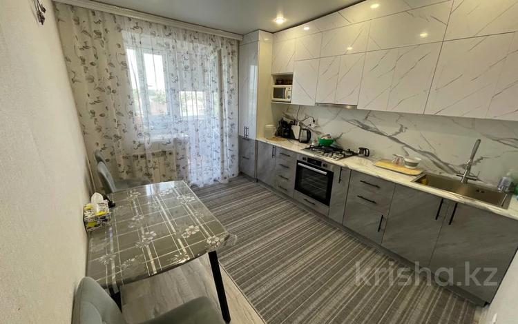2-бөлмелі пәтер · 50 м² · 6/6 қабат, Садовая 100К, бағасы: 24.5 млн ₸ в Костанае — фото 2