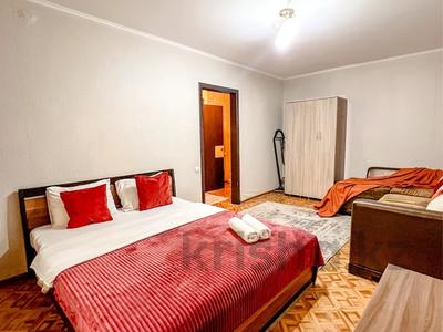 1-бөлмелі пәтер · 32 м² · 1/4 қабат, Желтоксан 81 — Гоголя, бағасы: 20 000 ₸ в Алматы