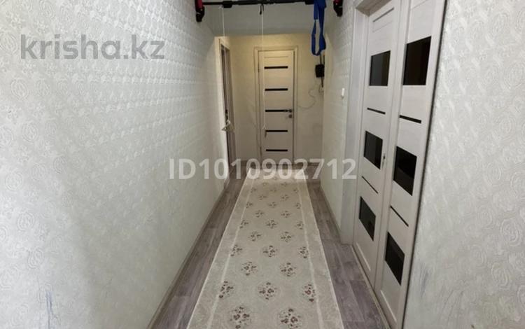 3-бөлмелі пәтер · 70 м² · 8/9 қабат, Майкудук, 18й микрорайон 4, бағасы: 19 млн ₸ в Караганде, Алихана Бокейханова р-н — фото 2