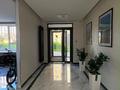2-комнатная квартира · 56 м² · 2/9 этаж, Толе би 65 — ХАН ШАТЫР. САМАЯ НИЗКАЯ ЦЕНА!!! за ~ 48 млн ₸ в Астане, Нура р-н — фото 3