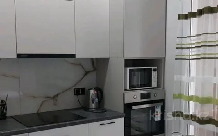 1-бөлмелі пәтер · 40 м² · 3/12 қабат, Коктерек, бағасы: 250 000 ₸ в Алматы, Наурызбайский р-н — фото 2