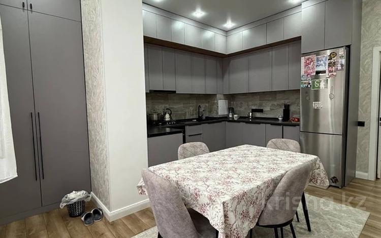 4-бөлмелі пәтер · 120 м² · 4/7 қабат, 17-й мкр 107, бағасы: 43 млн ₸ в Актау — фото 2