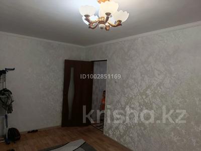 2-комнатная квартира · 44 м² · 1/5 этаж, Есенберлина 33 — Есенберлина за 12 млн ₸ в Жезказгане