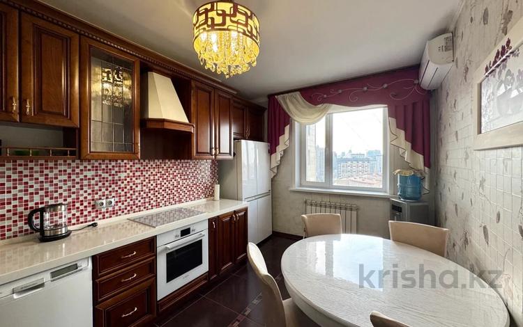 3-комнатная квартира · 96 м² · 11/14 этаж, Кабанбай батыр 5/1 за 45.5 млн 〒 в Астане, Нура р-н — фото 42