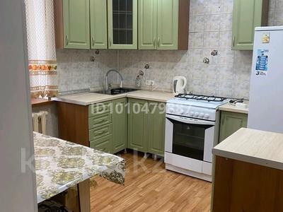 3-бөлмелі пәтер · 60 м² · 1/2 қабат, мкр 13-й военный городок, Мкр 13-й военный городок 14 — Напротив школы 32, бағасы: 350 000 ₸ в Алматы, Турксибский р-н