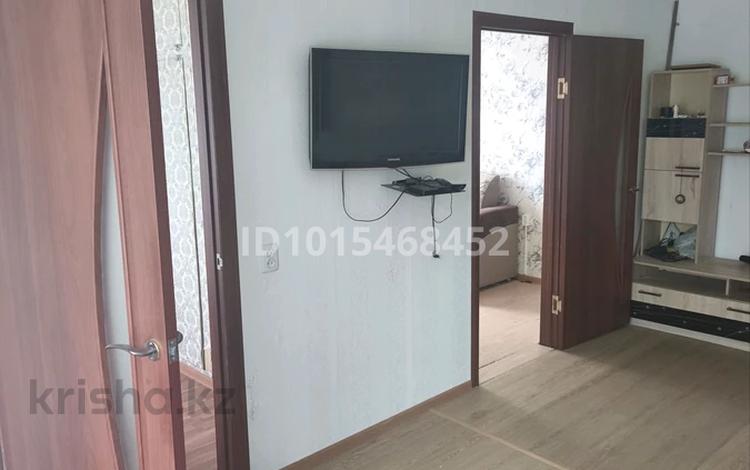 3-комнатная квартира · 47.8 м² · 4/5 этаж, Павлова 42 — кафе Весна, ярмарка Артур за 15 млн ₸ в Павлодаре — фото 2