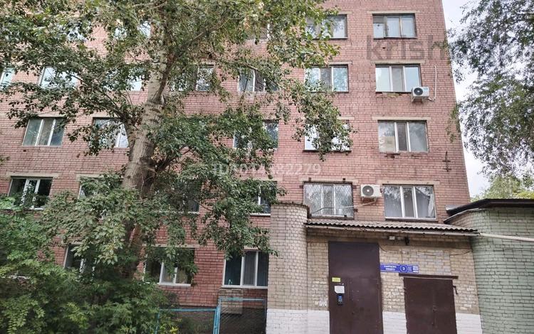 2-комнатная квартира · 40 м² · 3/5 этаж, Крестьянская — Район Океана за 140 000 ₸ в Семее — фото 2