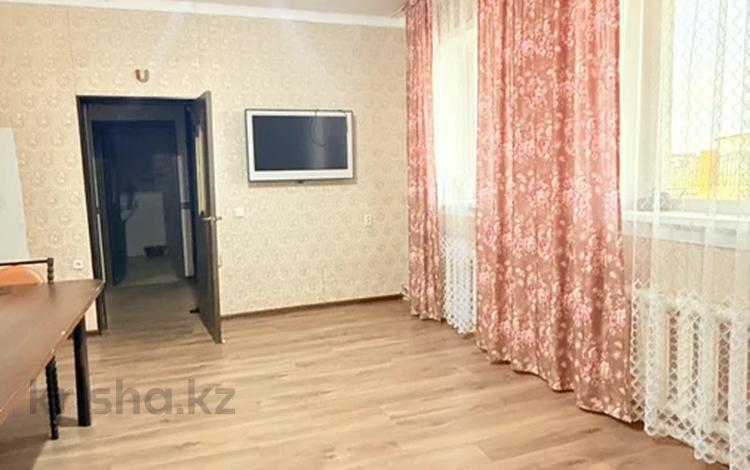 Отдельный дом · 6 комнат · 300 м² · 200 сот., Тауелсиздик 1/1 за 70 млн ₸ в Домбыралы — фото 3