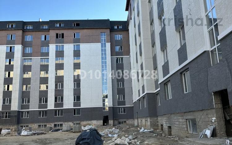 1-бөлмелі пәтер · 48 м² · 8/8 қабат, 41-й мкр 21 — 41-й мкр Жк Батыс парк, бағасы: 7 млн ₸ в Актау — фото 2