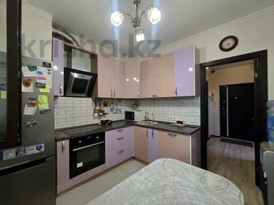 2-комнатная квартира · 58 м² · 3/12 этаж, мкр Самал-2 за 64 млн ₸ в Алматы, Медеуский р-н