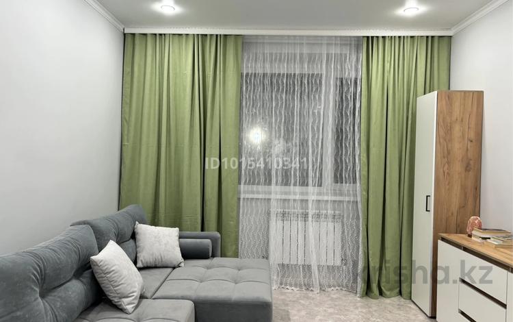 1-бөлмелі пәтер · 42 м² · 1/5 қабат, Сарыарка, бағасы: 15 000 ₸ в Кокшетау — фото 2