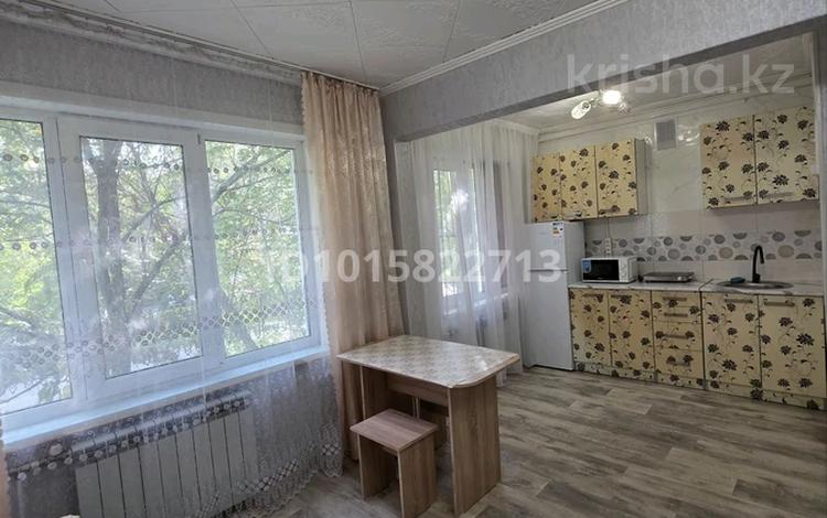1-комнатная квартира · 31 м² · 2/5 этаж, Михаэлиса 16 за 155 000 ₸ в Усть-Каменогорске, Ульбинский — фото 2