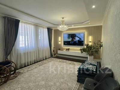 Отдельный дом · 4 комнаты · 163.7 м² · 11 сот., мкр Уркер, Узак Батыр за 90 млн ₸ в Астане, Нура р-н