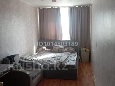 2-комнатная квартира · 44.9 м² · 4/5 этаж, Строителей за 8 млн ₸ в Аксу