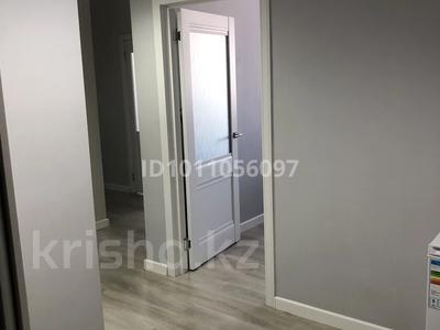 3-бөлмелі пәтер · 81.3 м² · 18/22 қабат, Роза Багланова 6 — Туран и Толе би, бағасы: 55 млн ₸ в Астане, Есильский р-н