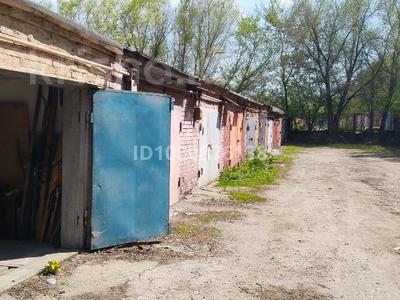 Гараждар мен тұрақтар в Восточно-Казахстанской обл.: Гараж · 27.72 м² · Бажова 492/1 — Гаражный кооператив "Алга", бағасы: 1.3 млн 〒 Гараж · 27.72 м² · Бажова 492/1 — Гаражный кооператив "Алга", бағасы: 1.3 млн 〒 в Усть-Каменогорске