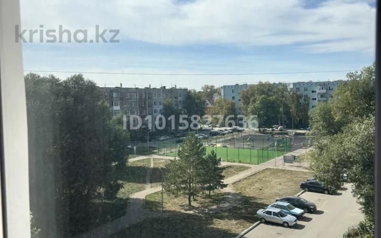 3-бөлмелі пәтер · 60.1 м² · 5/5 қабат, Набережная 79 — Магазин Компьютер Ленд, бағасы: 24 млн ₸ в Щучинске — фото 2