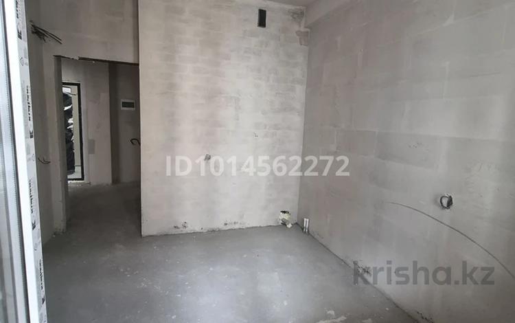 2-бөлмелі пәтер · 67.8 м² · 9/9 қабат, Нұрсая ш/а., Султан Бейбарыс 437, бағасы: 22 млн ₸ в Атырау, мкр Нурсая — фото 11