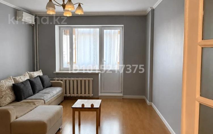 3-бөлмелі пәтер · 90 м² · 3/5 қабат, Самал ш/а., Хаджи Мукана 26, бағасы: 550 000 ₸ в Алматы, Медеуский р-н — фото 3