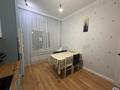 3-комнатная квартира · 92 м² · 4/10 этаж, Микрорайон Байкена Ашимова 21 а за 54 млн ₸ в Караганде, Казыбек би р-н — фото 9