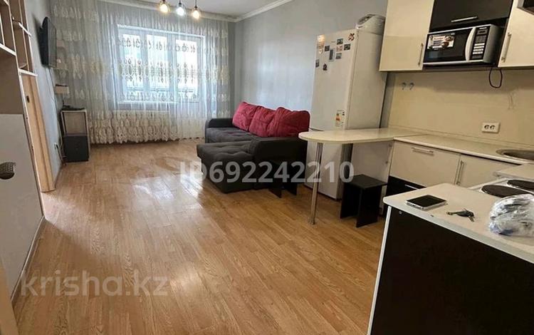 2-комнатная квартира, 48 м², 3/18 этаж, Кошкарбаева 56