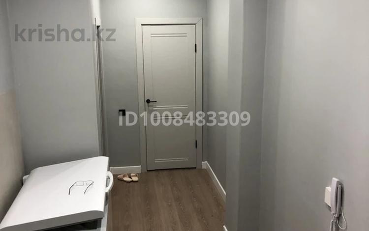 2-комнатная квартира · 65.8 м² · 1/9 этаж, мкр Нурсая, Таумуш жумагалиева 17а 4 за 27.5 млн ₸ в Атырау — фото 2