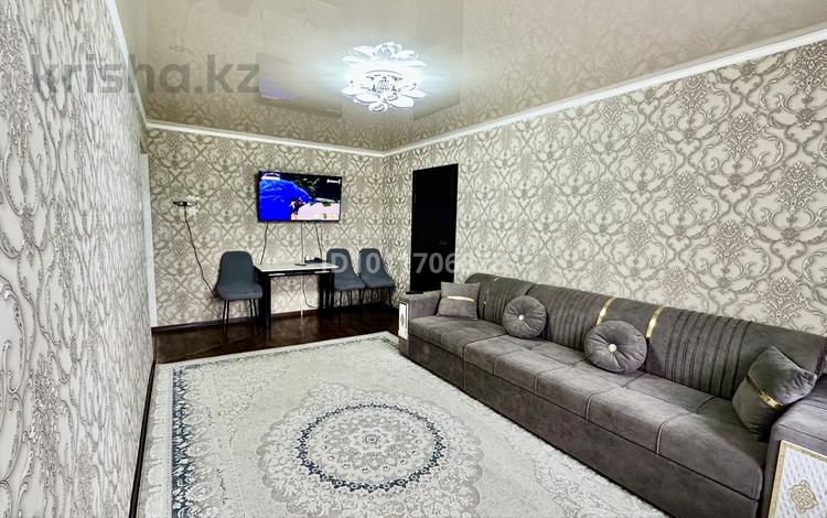2-комнатная квартира · 46.5 м² · 4/5 этаж, Мкр. Каратау 18 за 13.5 млн ₸ в Таразе — фото 2