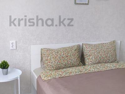 Тәулігіне пәтерлер в Западно-Казахстанской обл.: 2-бөлмелі пәтер · 51 м² · 3/5 қабат, мкр Астана 6 — Кадыр Мырза Али, бағасы: 17 000 〒 2-бөлмелі пәтер · 51 м² · 3/5 қабат, мкр Астана 6 — Кадыр Мырза Али, бағасы: 17 000 〒 в Уральске