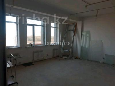 Свободное назначение · 37 м² за 20 млн ₸ в Астане, Есильский р-н