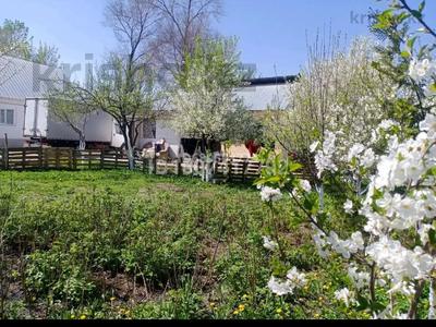 Отдельный дом · 3 комнаты · 80 м² · 8 сот., мкр Акжар 72 за 49 млн ₸ в Алматы, Наурызбайский р-н
