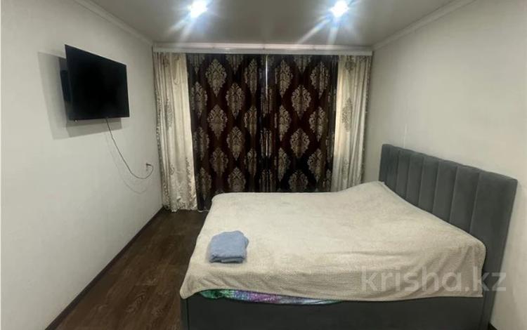 1-комнатная квартира · 39 м² · 5/5 этаж, Майкудук, 19й микрорайон за 9 млн ₸ в Караганде, Алихана Бокейханова р-н — фото 2