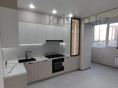 4-комнатная квартира · 147 м² · 2/5 этаж, мкр. Алтын орда 19л за 65 млн 〒 в Актобе