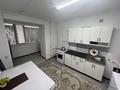 1-комнатная квартира, 50 м² помесячно, мкр Болашак 129в за 150 000 〒 в Актобе, мкр Болашак — фото 8