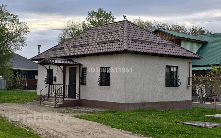 Отдельный дом · 2 комнаты · 64.6 м² · 8 сот., Маркаколь 51 — Алмалы за 47 млн 〒 в  — фото 2
