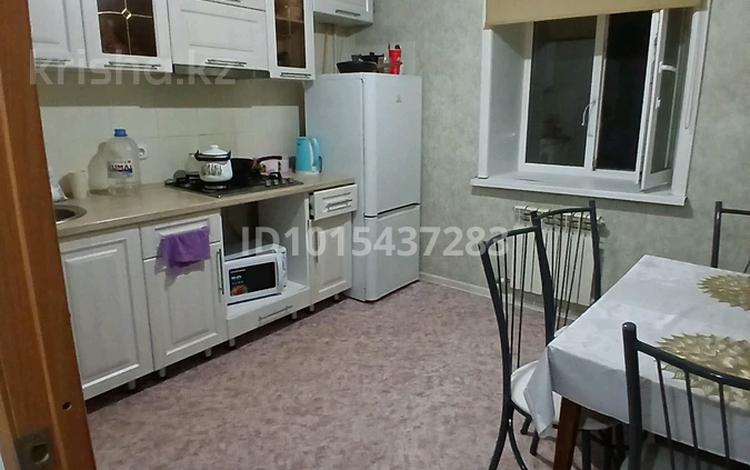 2-комнатная квартира · 64.8 м² · 5/5 этаж, Юбилейный, Юбилейная 18 за 60 000 ₸ в Костанае — фото 2