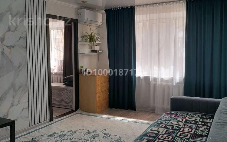 2-бөлмелі пәтер · 43.8 м² · 1/5 қабат, Сейфуллина, бағасы: 10 млн ₸ в Балхаше — фото 2