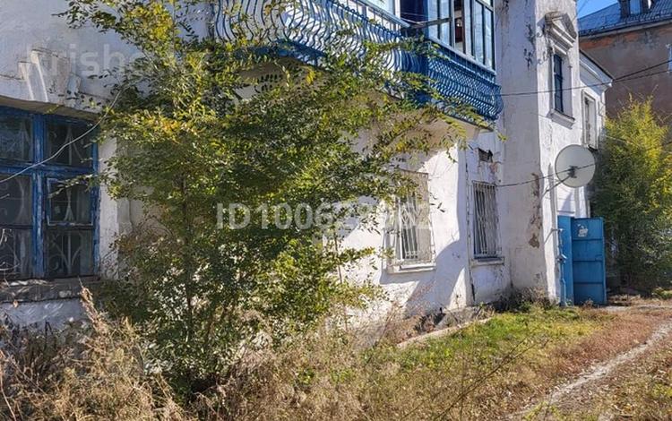 3-комнатная квартира · 64 м² · 1/2 этаж, Кошанбаева 91 — Рынок , садик, школа 8 за ~ 8 млн 〒 в  — фото 12