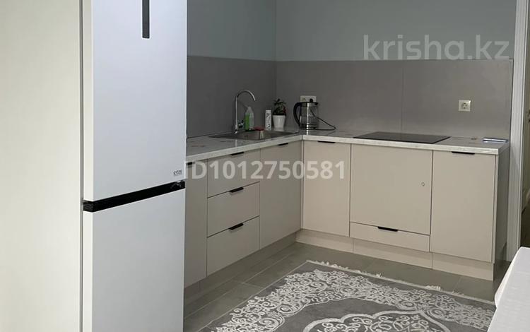 1-бөлмелі пәтер · 55 м² · 9/13 қабат, 1/18 1 — Шаляпина- Саина, бағасы: 350 000 ₸ в Алматы, Ауэзовский р-н — фото 2