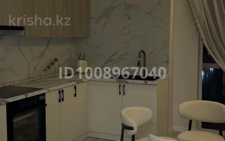 2-комнатная квартира · 65 м² · 7/14 этаж, Назарбекова — Шаяхметов за 300 000 ₸ в Шымкенте — фото 2