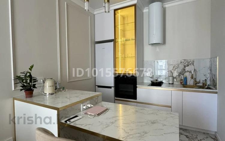 2-комнатная квартира · 40 м² · 9/9 этаж, E 882 за 29.2 млн ₸ в Астане, Нура р-н — фото 2