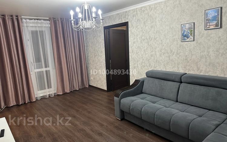 2-комнатная квартира · 44 м² · 5/5 этаж, мкр Новый Город, Лободы 25 — Парк «Вечный огонь» за 250 000 ₸ в Караганде, Казыбек би р-н — фото 2
