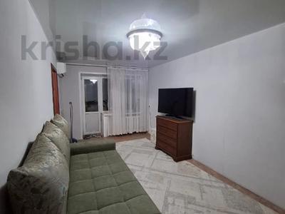 3-комнатная квартира · 55 м² · 5/5 этаж, Кабанбай Батыра 105А за 17.9 млн 〒 в Усть-Каменогорске