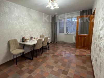 3-комнатная квартира · 60 м² · 4/5 этаж, Нурсултана Назарбаева 7 за 22 млн 〒 в Павлодаре