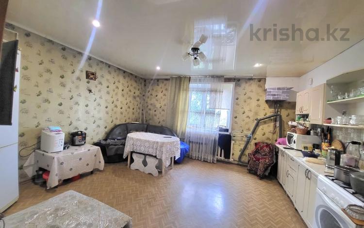 Отдельный дом · 4 комнаты · 222.2 м² · 13.6 сот., Кунай за 35 млн ₸ в Костанае — фото 2