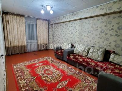 3-комнатная квартира · 71 м² · 4/5 этаж, Нурсултан Назарбаева проспект 99 — Электротовары за 26 млн 〒 в Усть-Каменогорске