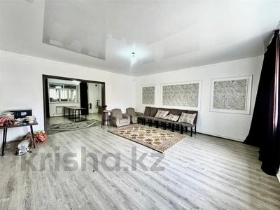 Жеке үй · 6 бөлме · 260 м² · 10 сот., мкр Кунгей , Ондасынова, бағасы: 44 млн ₸ в Караганде, Казыбек би р-н