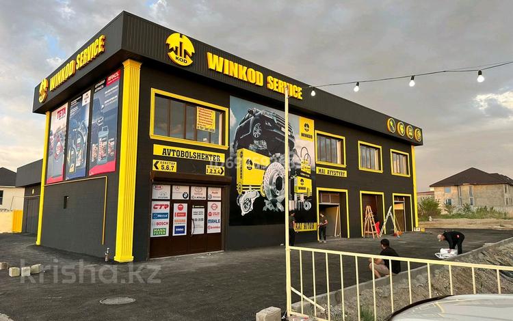 Свободное назначение, офисы, магазины и бутики, склады, азс, автосервисы и автомойки, общепит, салоны красоты, бани, гостиницы и зоны отдыха, медцентры и аптеки, образование, развлечения · 706 м² за 170 млн 〒 в Таразе — фото 2