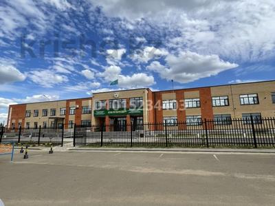 Отдельный дом · 4 комнаты · 165 м² · 10 сот., жилой массив Бауырластар, Без улицы за 12.5 млн ₸ в Актобе